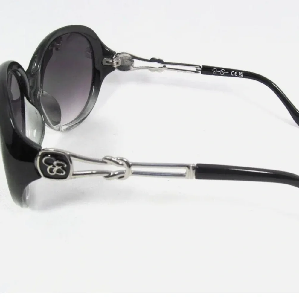 Jessica Simpson Black Oval Sunglasses